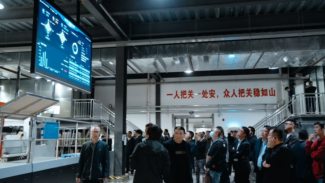 屬于長(zhǎng)榮的2023丨歲月為證，奮斗不止；敬過(guò)去，贏(yíng)未來(lái)
